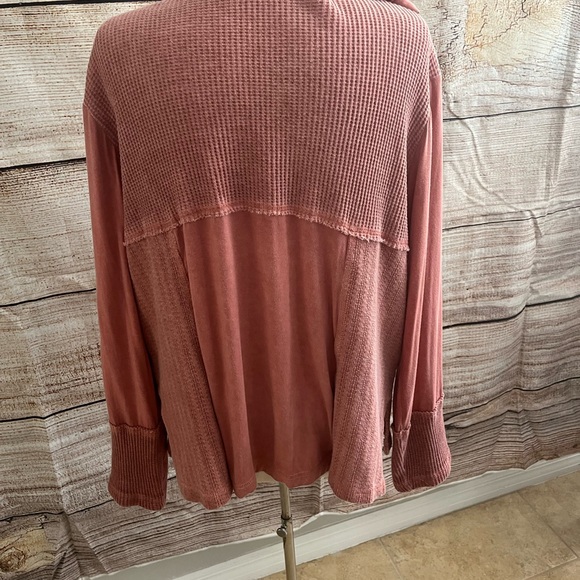 POL Women's Dusty Rose Button-Up Hoodie - Picture 4 of 5